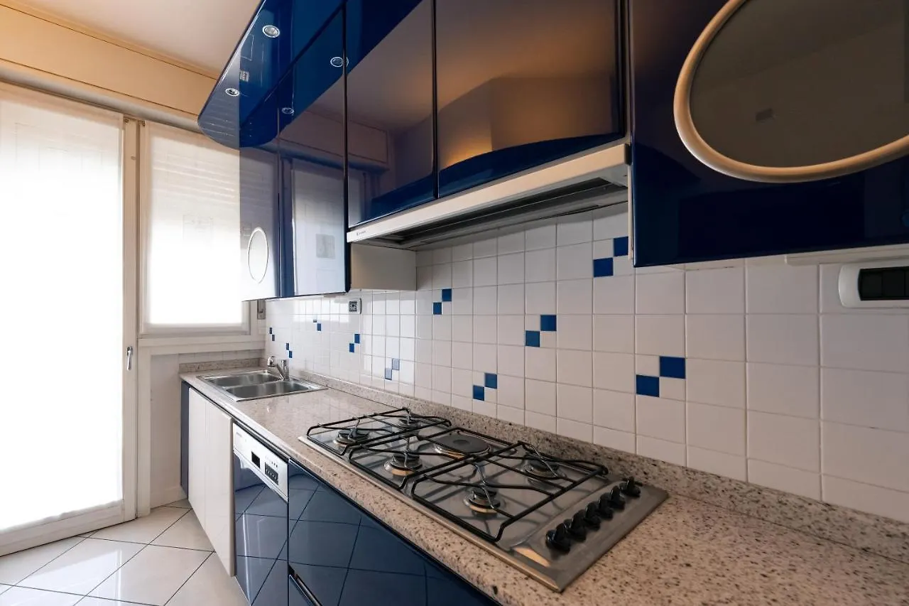 Como City View Apartment
