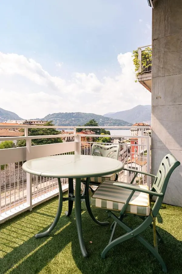 Como City View Apartment